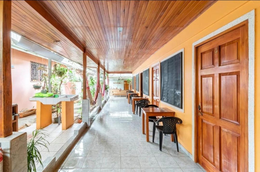 Cocobolo Surf Hotel & School Playa Santa Teresa  외부 사진
